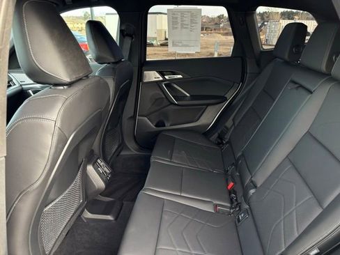 Used 2023 BMW X1 xDrive28i w/ Premium Package image 17