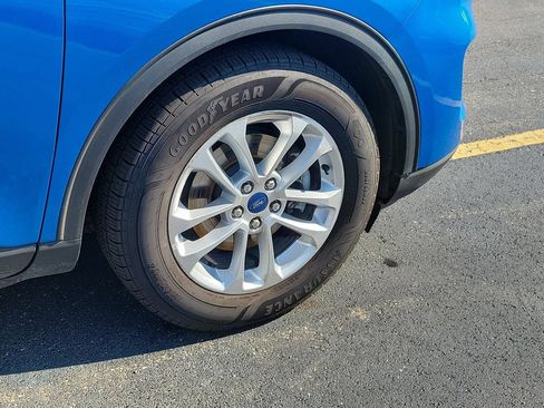 Used 2020 Ford Escape SE FWD image 6