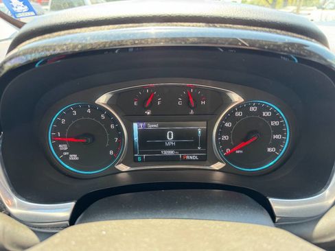 Used 2019 Chevrolet Traverse LT w/ LPO, Floor Liner Package AWD/4WD image 26