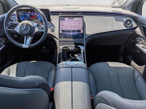Certified 2026 Mercedes-Benz EQE 320 4MATIC SUV image 18