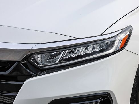 Certified 2020 Honda Accord EX image 21