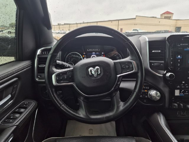 Used 2023 RAM 1500 Laramie AWD/4WD image 18