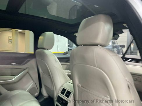 Used 2021 Jaguar F-PACE S image 22