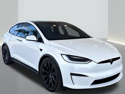 Used 2023 Tesla Model X Plaid AWD/4WD image 7