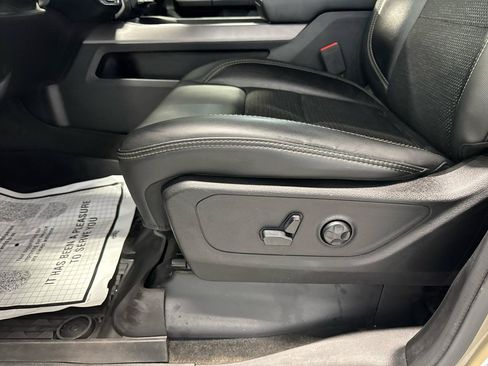 Used 2020 RAM 1500 Big Horn w/ Built-to-serve Edition AWD/4WD image 17