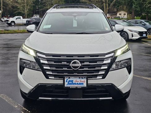 New 2026 Nissan Rogue Platinum w/ Platinum Premium Package image 2