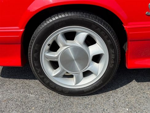 Used 1993 Ford Mustang Cobra image 16