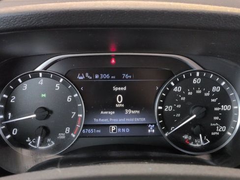 Used 2023 Nissan Frontier SV w/ SV Convenience Package AWD/4WD image 10