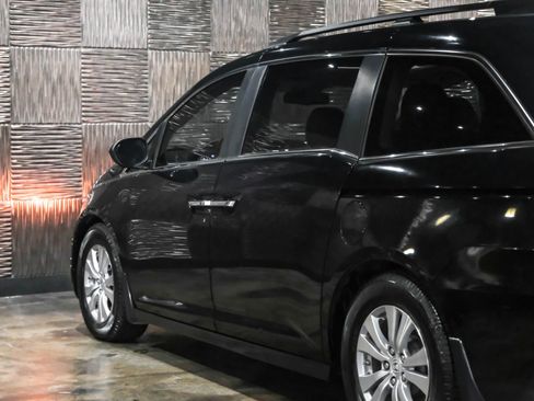 Used 2016 Honda Odyssey EX-L image 12