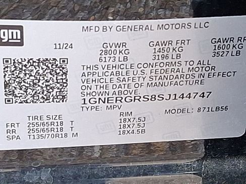 Used 2025 Chevrolet Traverse LT image 19