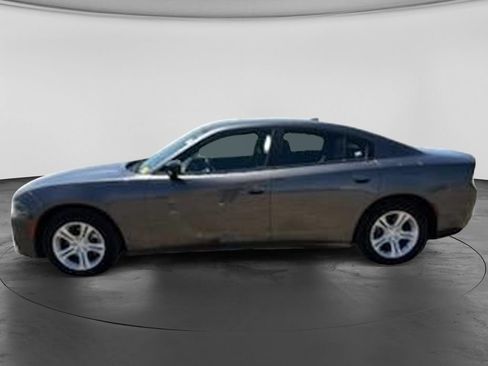 Used 2023 Dodge Charger SXT RWD image 6