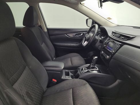 Used 2019 Nissan Rogue SV FWD image 21