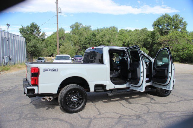 Used 2025 Ford F250 Lariat w/ Black Appearance Package AWD/4WD image 20