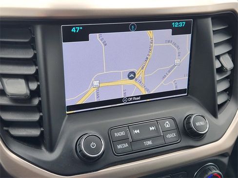 Used 2018 GMC Acadia Denali w/ Technology Package image 17