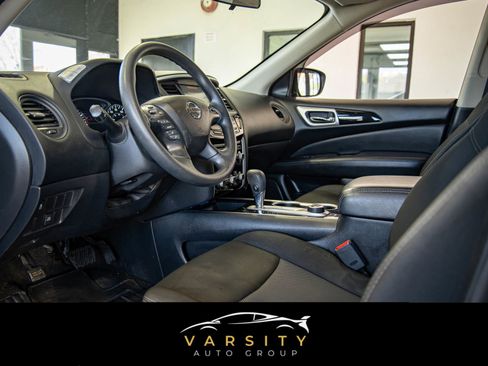 Used 2020 Nissan Pathfinder S AWD/4WD image 4