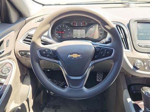 Used 2017 Chevrolet Malibu LS w/ LPO, Convenience Package 2 FWD image 34