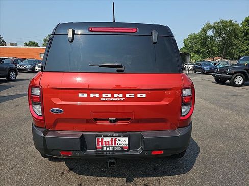 Used 2022 Ford Bronco Sport Outer Banks w/ Tech Package AWD/4WD image 4