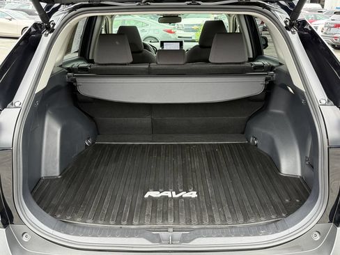 Used 2025 Toyota RAV4 XLE w/ Convenience Package AWD/4WD image 24
