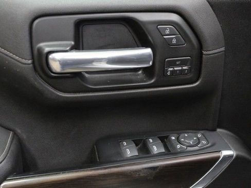 Used 2019 GMC Sierra 1500 SLT w/ SLT Premium Package image 18