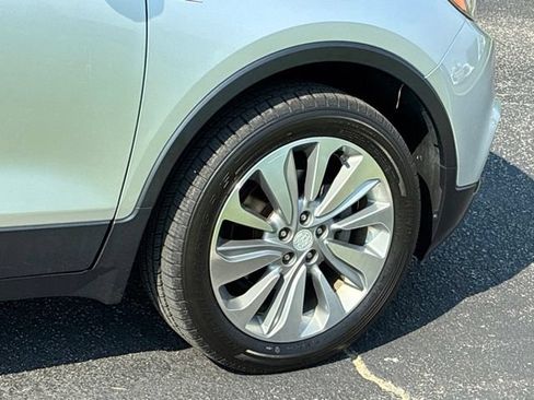 Used 2018 Buick Encore Preferred FWD image 16