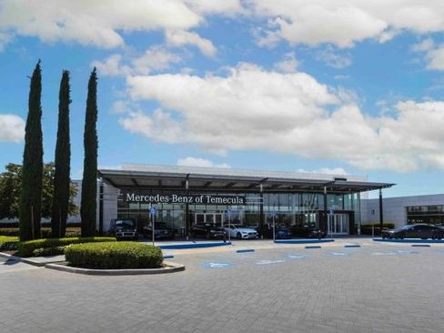 New 2025 Mercedes-Benz GLB 35 AMG 4MATIC image 27