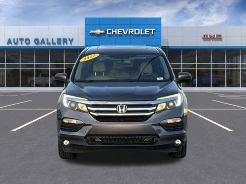 Used 2017 Honda Pilot EX-L image 2