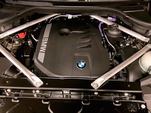 New 2026 BMW X5 xDrive40i image 17