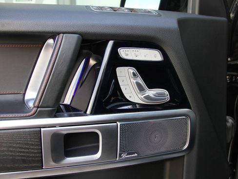 Used 2020 Mercedes-Benz G 63 AMG 4MATIC w/ G Manufaktur Interior Package image 24