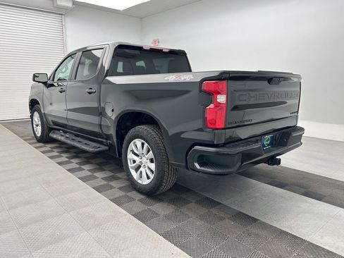 Certified 2022 Chevrolet Silverado 1500 Custom w/ LPO, Dark Essentials Package AWD/4WD image 3
