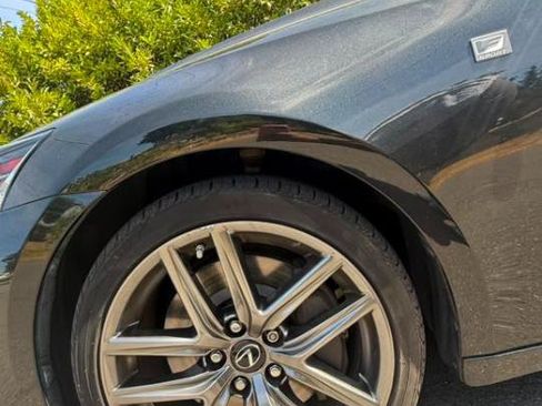 Used 2018 Lexus IS 300 F Sport RWD image 2