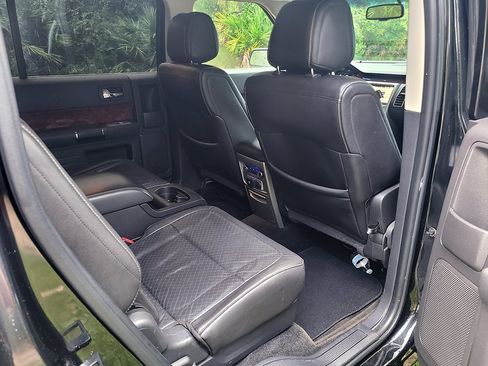 Used 2012 Ford Flex Limited w/ Equipment Group Order Code FWD image 18