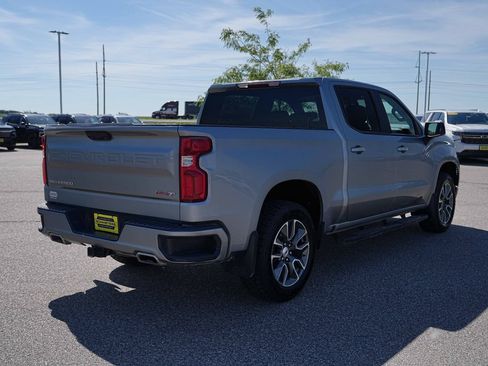 Used 2024 Chevrolet Silverado 1500 RST AWD/4WD image 6