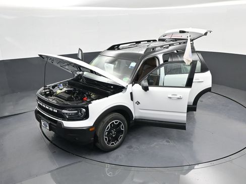 New 2025 Ford Bronco Sport Outer Banks w/ Outer Banks Tech Package+ image 59