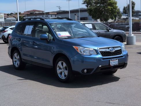 Used 2016 Subaru Forester 2.5i Limited AWD/4WD image 2