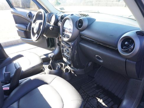 Used 2011 MINI Cooper Countryman image 26