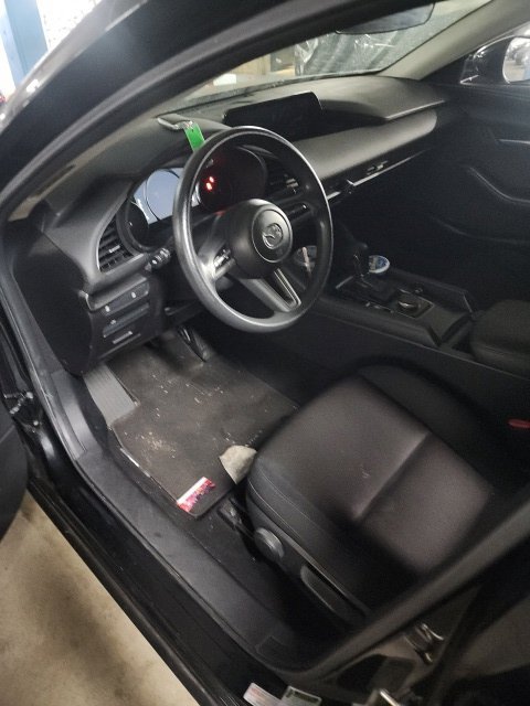 Used 2021 MAZDA MAZDA3 s FWD image 7