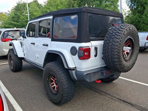 Used 2022 Jeep Wrangler Unlimited Rubicon w/ Xtreme Recon 35" Tire Package AWD/4WD image 6