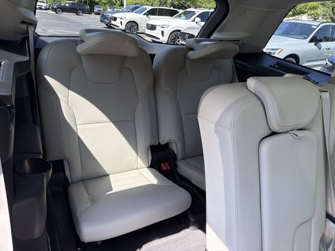 Used 2023 Volvo XC90 B6 Plus w/ Protection Package Premier AWD/4WD image 33