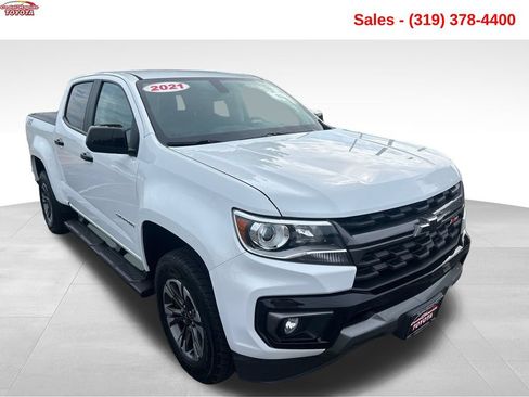 Used 2021 Chevrolet Colorado Z71 AWD/4WD image 9