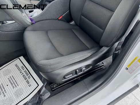 Used 2021 Chevrolet Malibu LT image 27