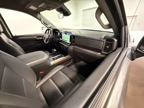 Used 2025 Chevrolet Silverado 1500 RST w/ Redline Edition AWD/4WD image 61