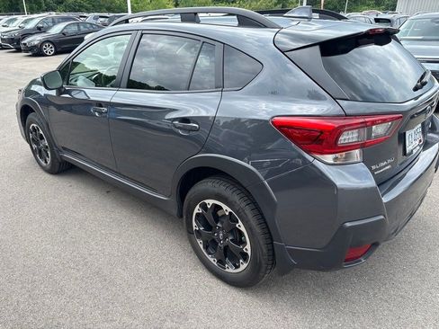 Used 2021 Subaru Crosstrek 2.0i Premium w/ Moonroof Package AWD/4WD image 8