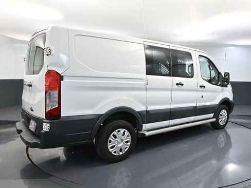Used 2016 Ford Transit 250 130 Low Roof w/ Exterior Upgrade Package RWD image 4