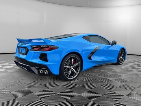 Used 2021 Chevrolet Corvette Stingray Premium Cpe w/ Z51 Performance Package image 4
