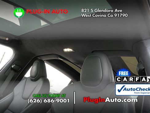 Used 2022 Tesla Model X image 9