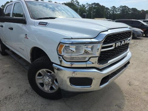 Used 2022 RAM 2500 Tradesman AWD/4WD image 3