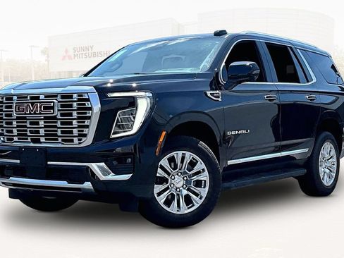 Used 2026 GMC Yukon Denali AWD/4WD image 1