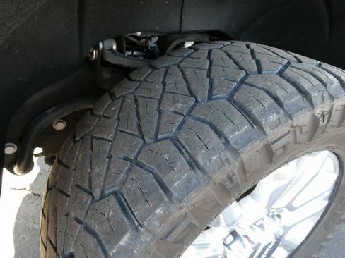 Certified 2022 GMC Sierra 2500 Denali image 14