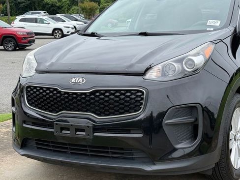 Used 2019 Kia Sportage LX FWD image 10