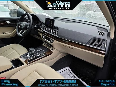Used 2018 Audi Q5 2.0T Premium w/ Convenience Package AWD/4WD image 21